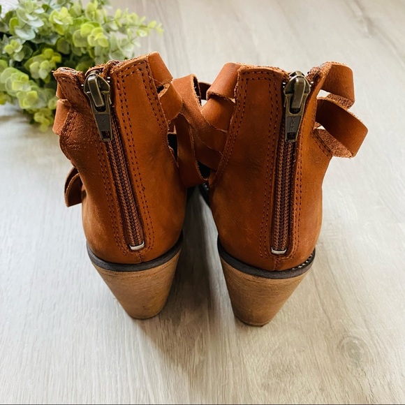 Free People Hybrid Heel Ankle Boots Brown Size 39 - Picture 8 of 13